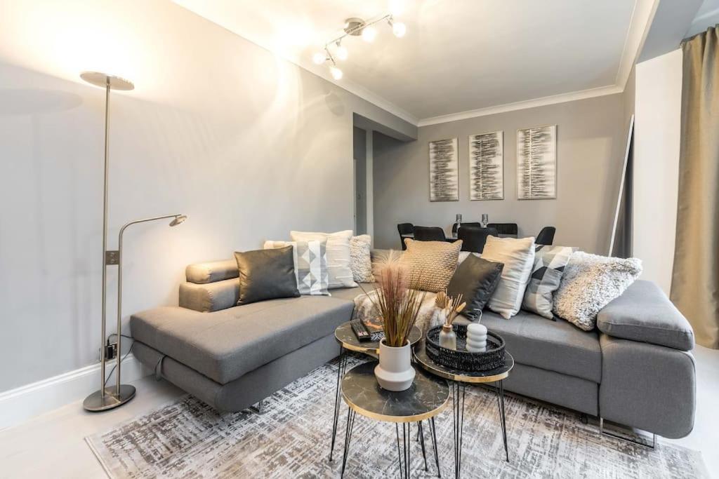 Exceptional Spacious City Apartment Londen Buitenkant foto